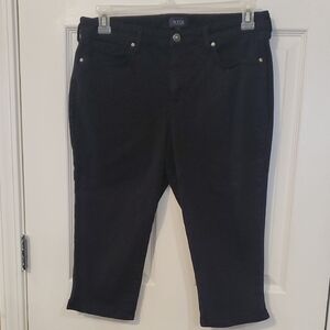 NYDJ Women’s Black Capri Pants
